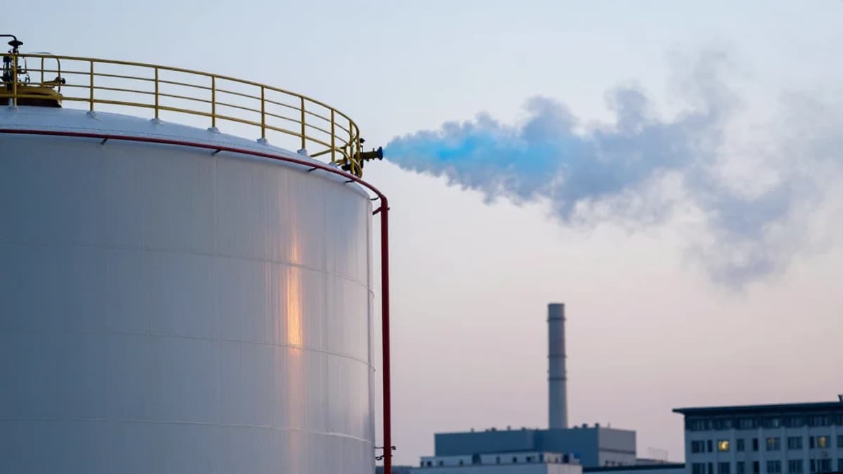 India’s Commodity Crisis Signals War’s Ongoing Economic Fallout