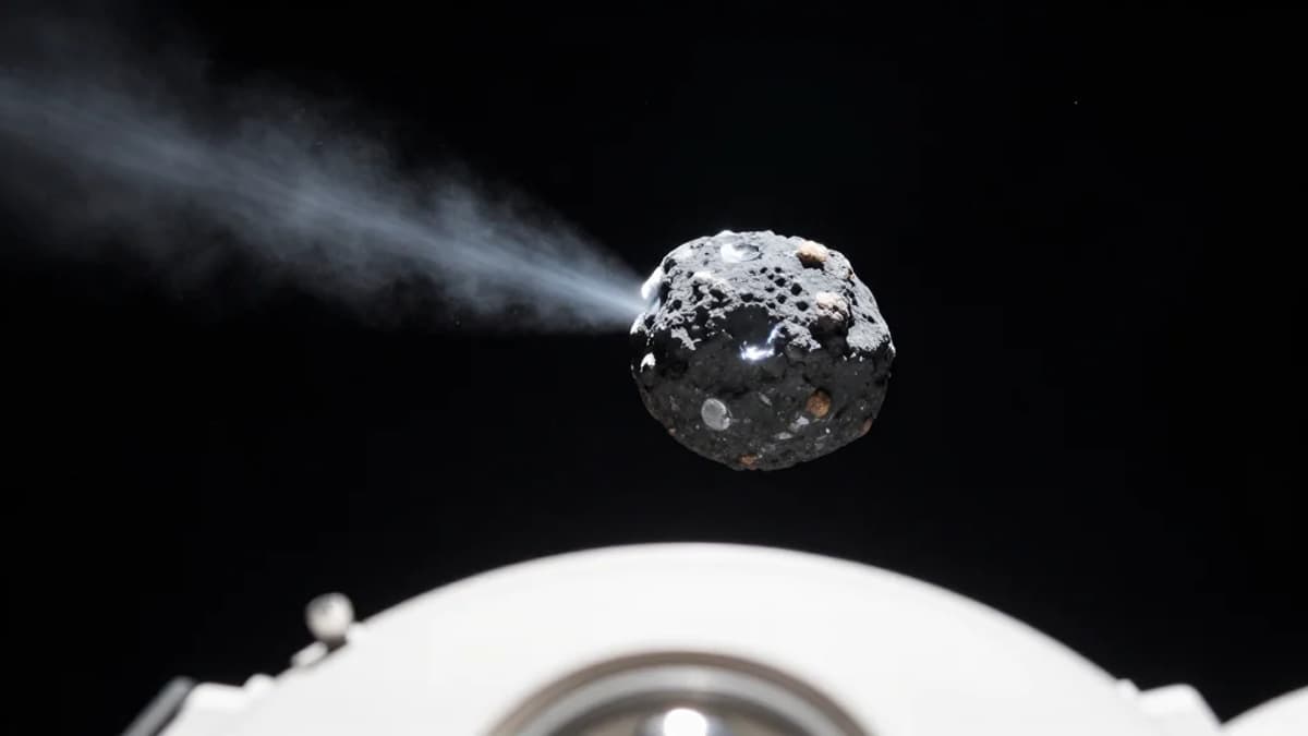 Europe’s Jupiter Probe Juice Releases Its First Image of Interstellar Comet 3I/Atlas