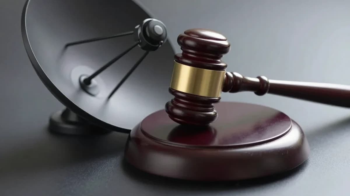 DIRECTV Urges FCC to See Nexstar's TEGNA Economic Data