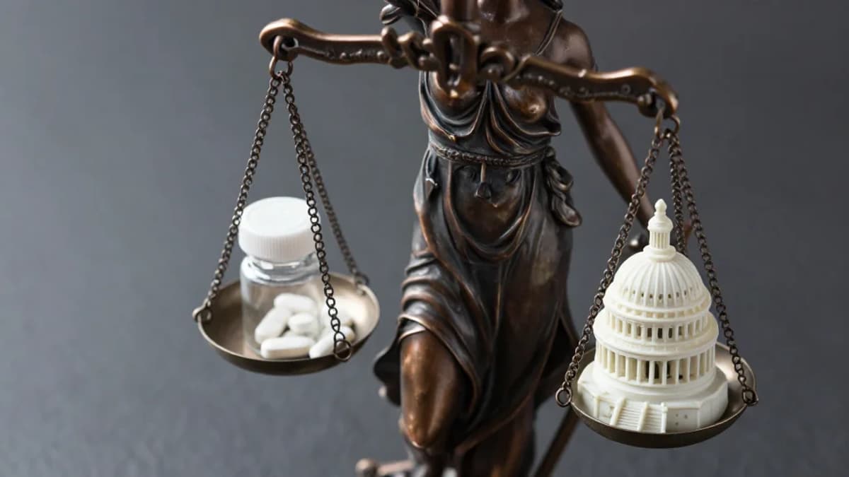 Cassidy, GOP Colleagues File Brief In LA Case On Comstock Act