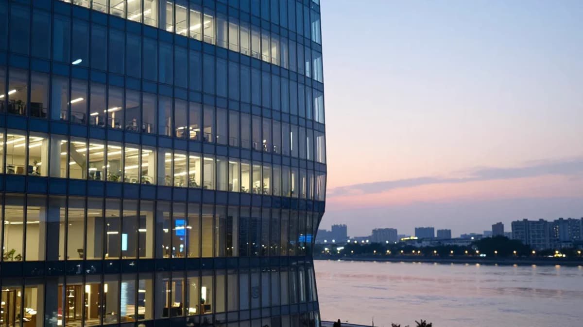 Signature Acquisitions Secures $21.45M Refinancing From Symetra Life Insurance