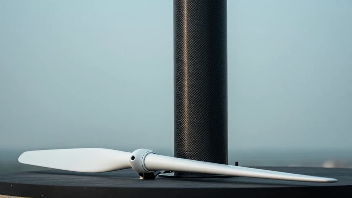 SolidSail Mast Factory Starts Production of CFRP Masts for Wind Propulsion