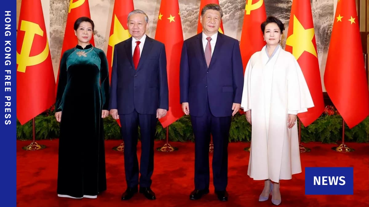 Chinese, Vietnamese Leaders Sign Cooperation Deals