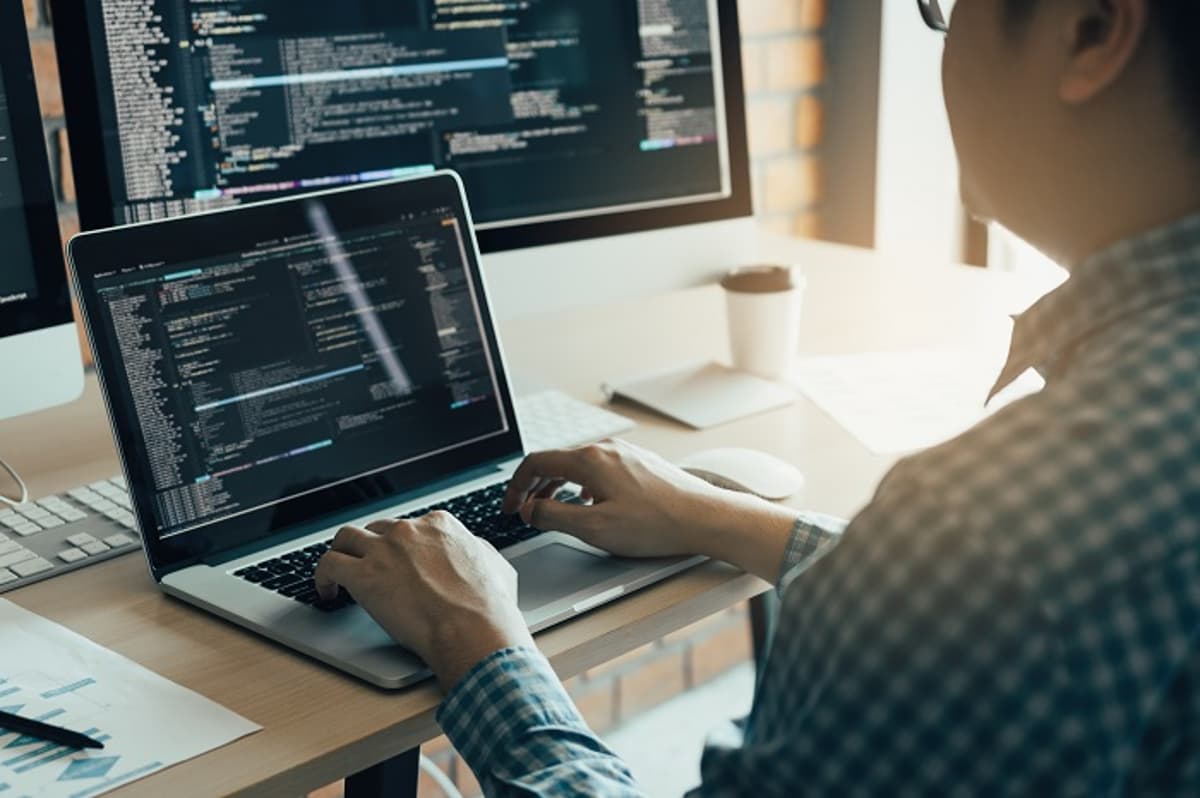 Compliance Tech Is Becoming a Strategic Priority, as AI Expands in HR