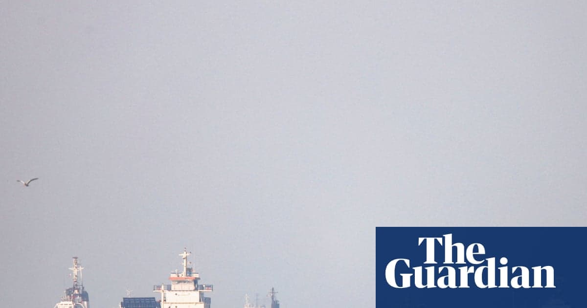 US-Iran Ceasefire Under Threat After Exchange of Strikes in Strait of Hormuz