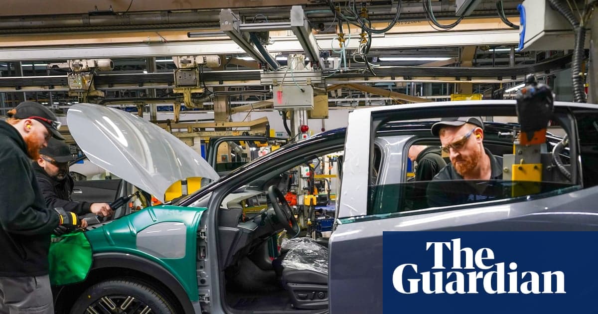 UK Seeks EU Deals on Steel and EVs in Push for Closer Economic Ties