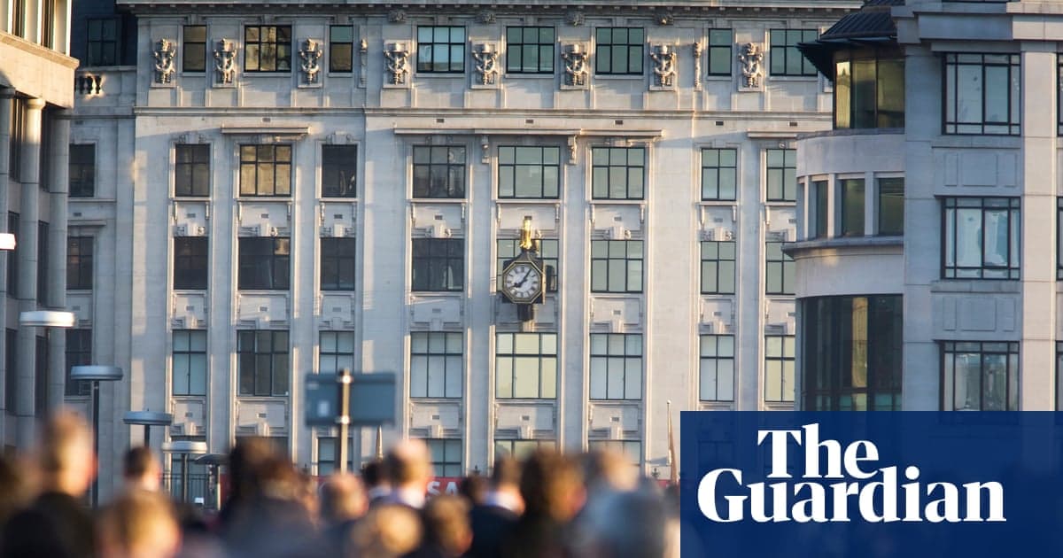 Quarter of a Million People Could Lose Job by Middle of 2027 as UK ‘Flirts with Recession’, Analysis Says