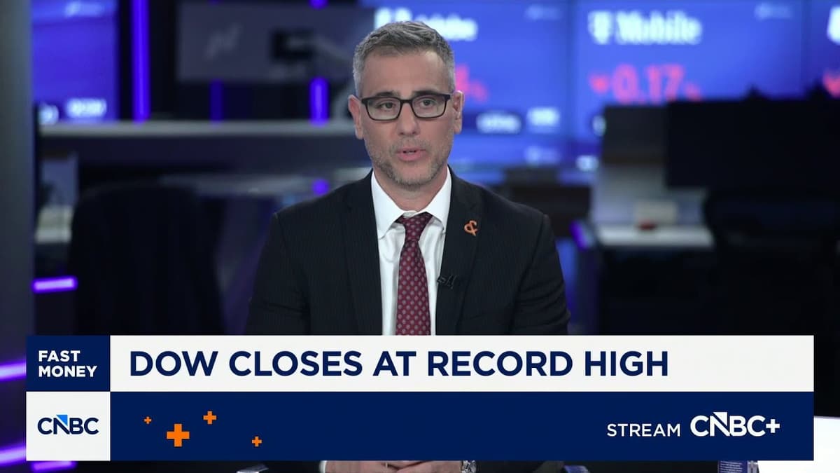 This 'Market Irony' Is Key Reason Why Janus' Multi-Asset Macro Investing Head Likes Cash Right Now