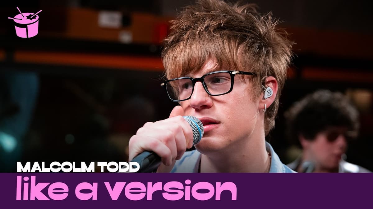 Malcolm Todd Covers Audrey Hobert’s ‘Phoebe’ for Like A Version