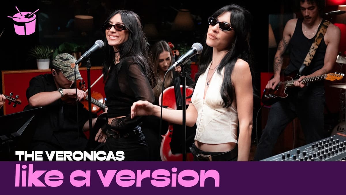 The Veronicas - ’Untouched’ (Live for Like A Version)