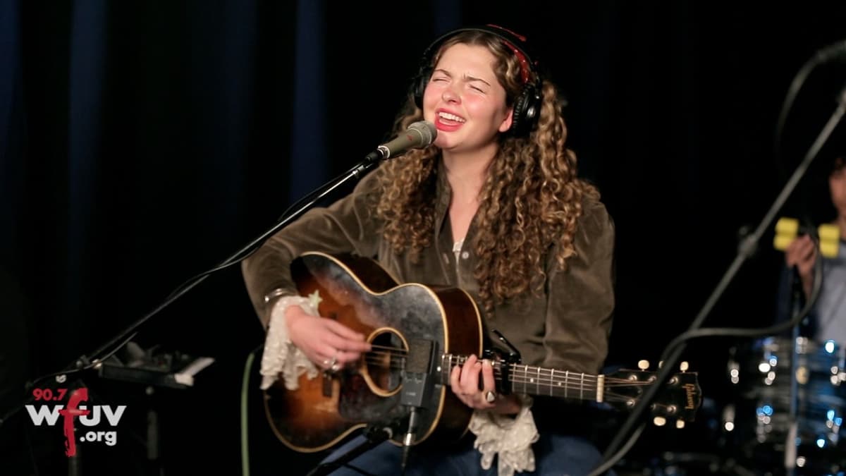 Rose Paradise - "Sweet Devotion" (Live at WFUV)