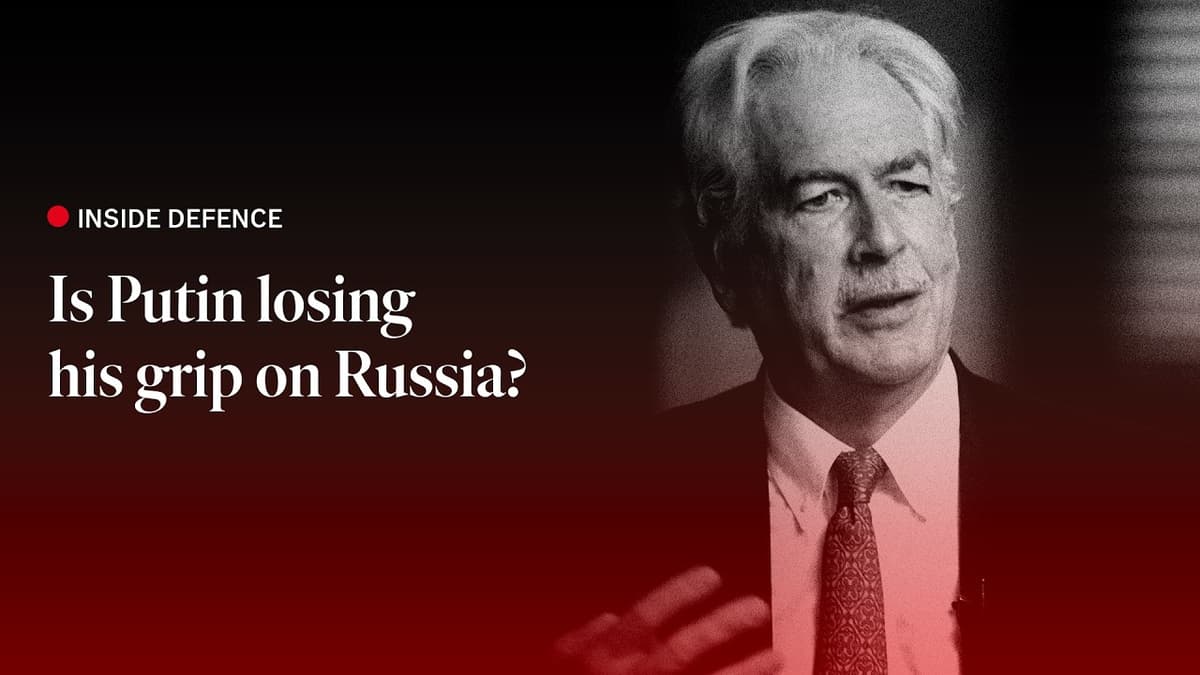 A Former CIA Director on Whether Russians Are Losing Faith in Vladimir Putin