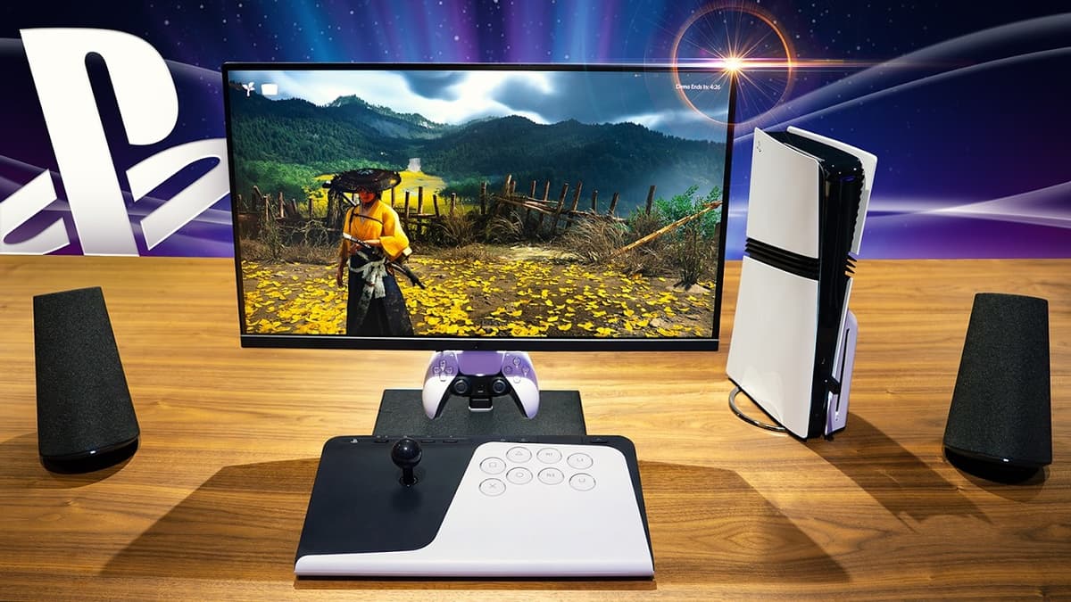 I Tried PlayStation's New Desk Setup 🧐