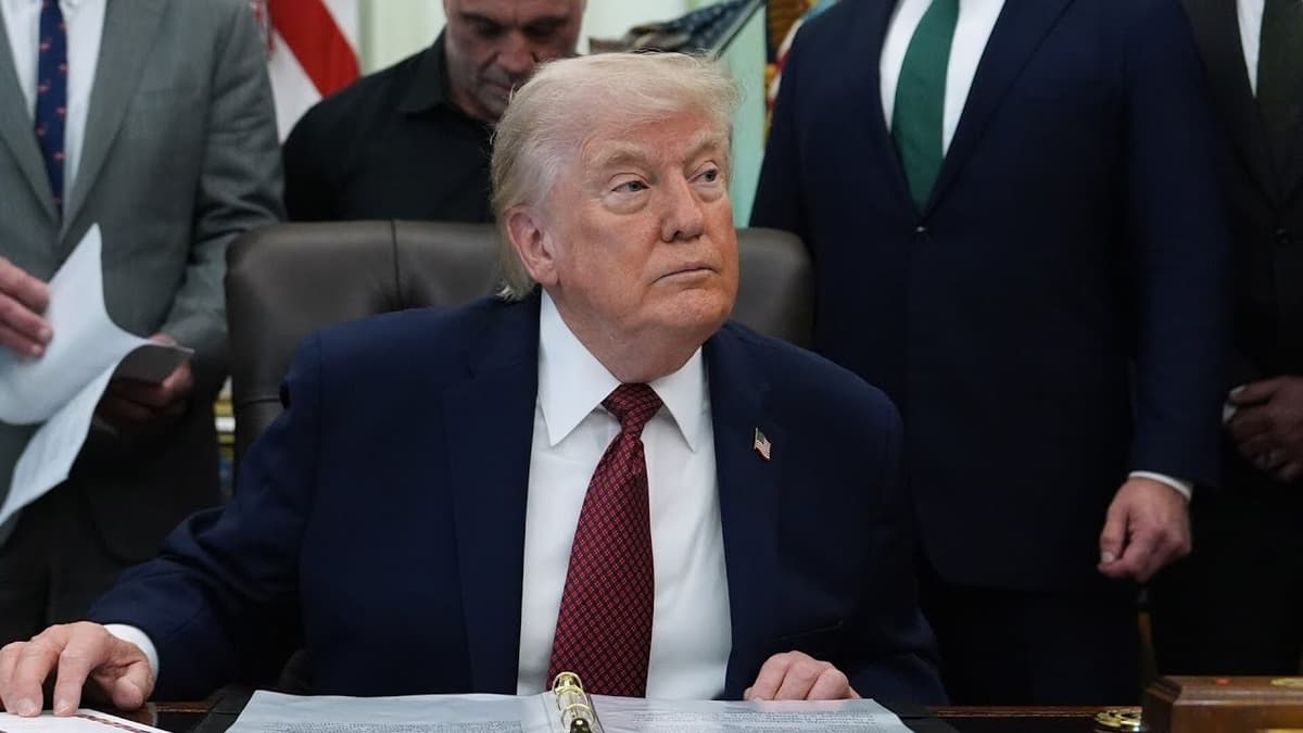 Trump Warns of Direct Action Against Iranian Infrastructure if Deal Rejected