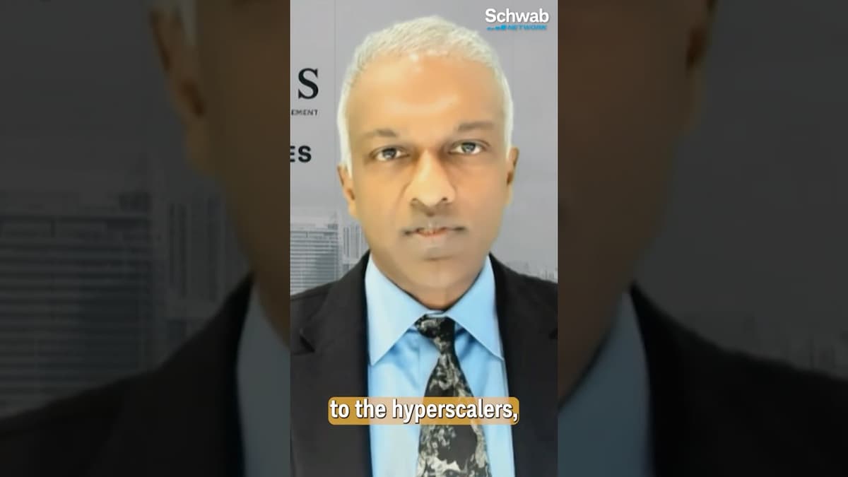 NVDA & AVGO: Two Different Giants Powering Same AI Trade #shorts