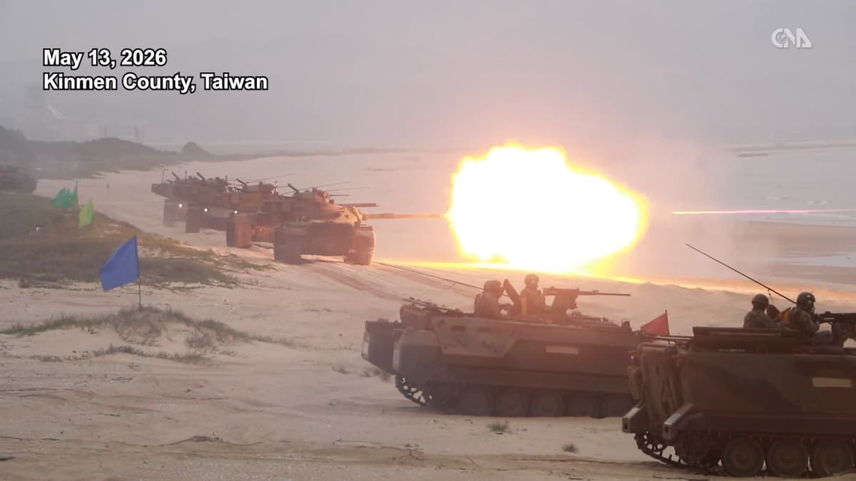 Live-Fire Drill in Kinmen Simulates Defense Against Beach Landing