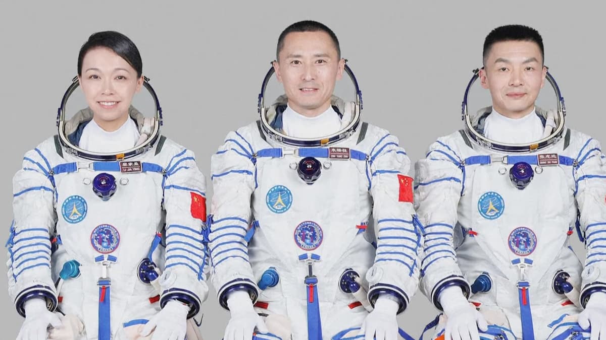 China Announces Shenzhou 23 Crew at Press Conference