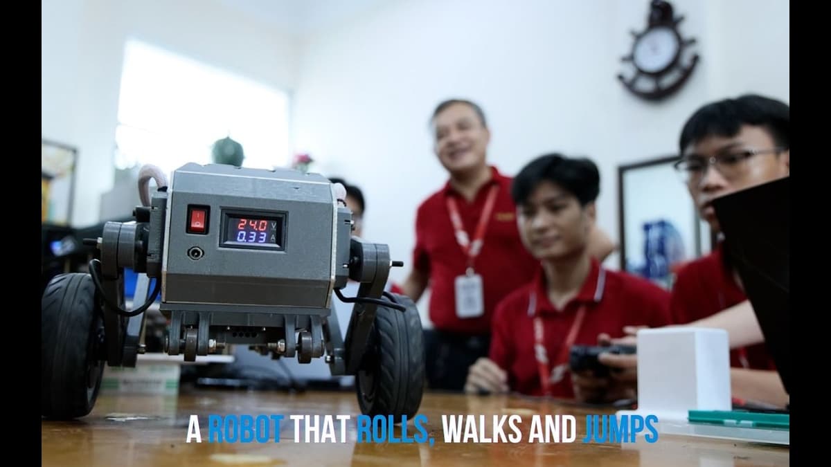 A Robot that Rolls, Walks and Jumps | Robot Đa Năng Của Sinh Viên Đại Học Bách Khoa Hà Nội