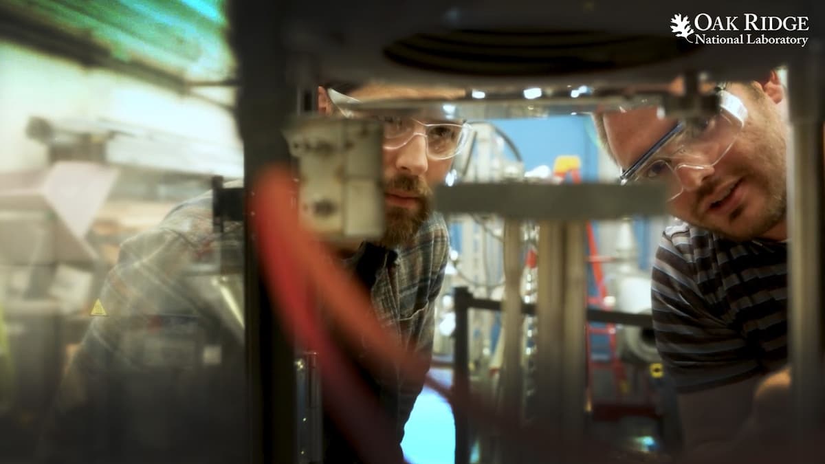 What if Yesterday’s Glass Bottle Could Become Tomorrow’s Building Material?