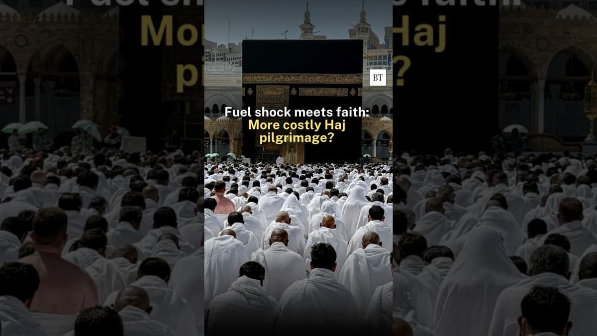 Iran War Spikes Pilgrimage Costs for Millions of Muslims in Asia
