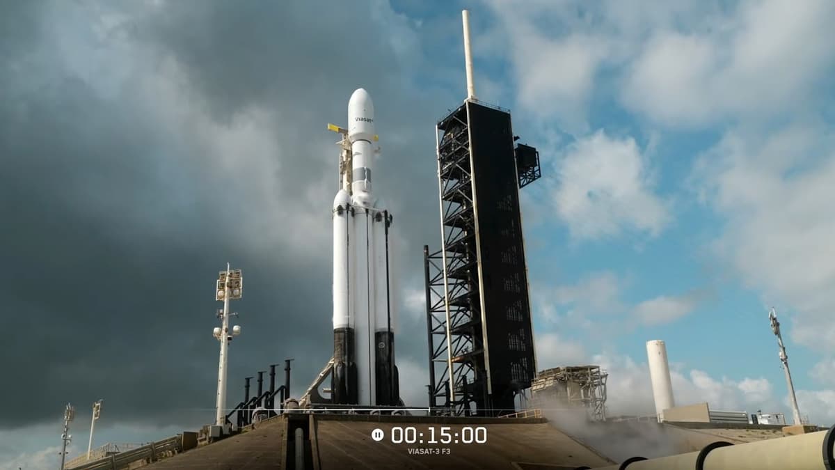 Scrub! SpaceX Falcon Heavy's First Launch Since 2024 Delayed Due to Weather