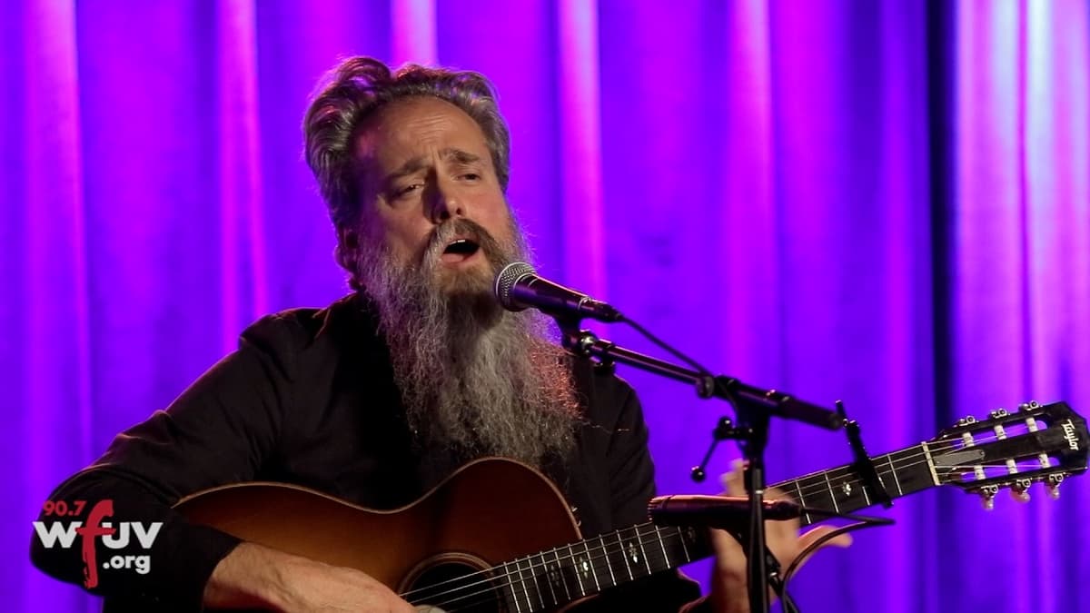 Iron & Wine - "Naked as We Came" (Live at The Loft at City Winery)