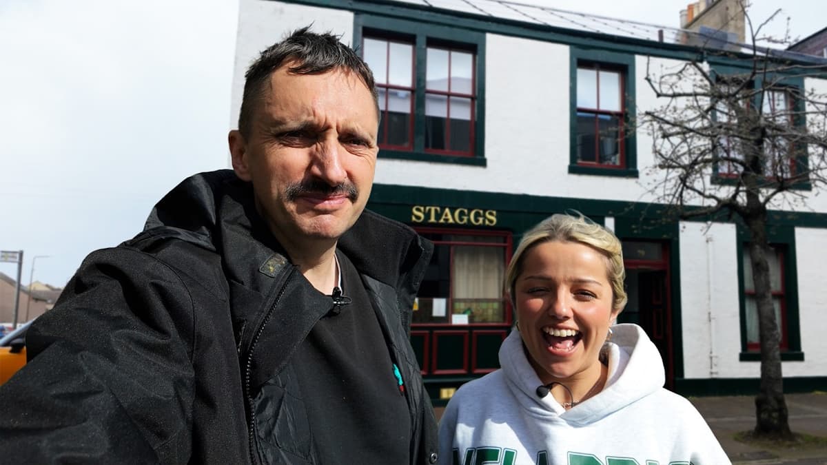 I Visited Scotland's OFFICIAL BEST PUB!