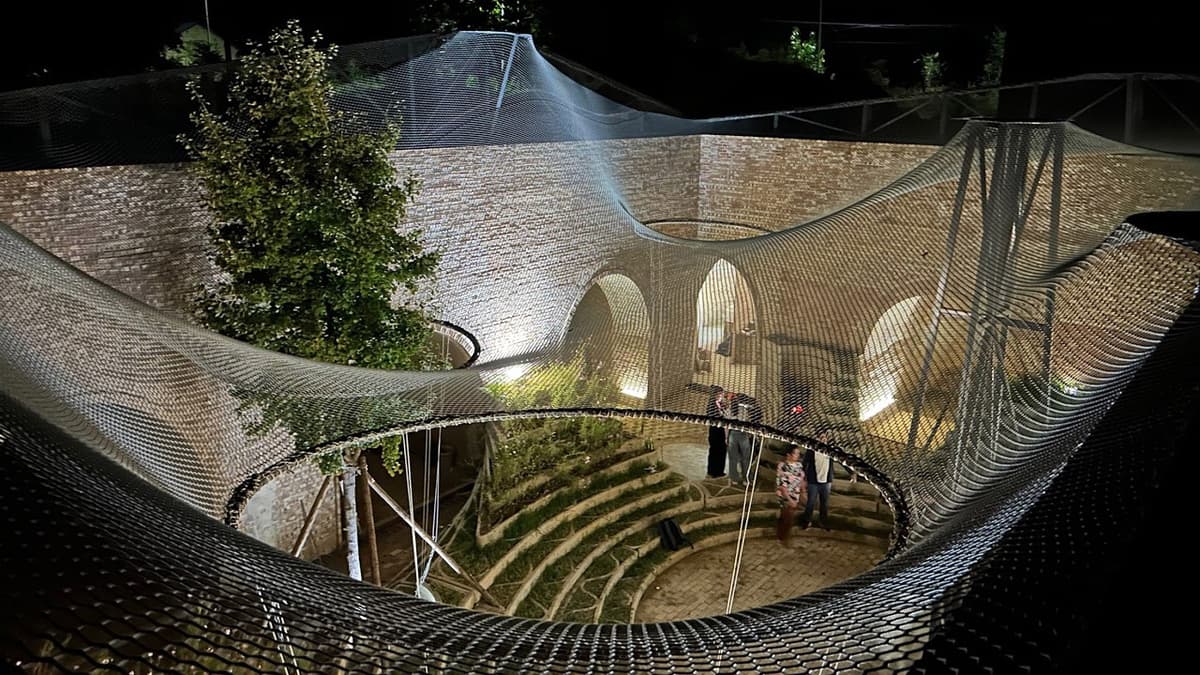 Underground House of the Future Reinvents Chinese Cave Home with Brick Vaults and 3D Printing