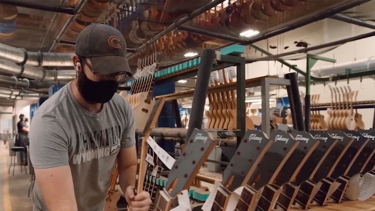 How Gibson Guitars Made Every Employee an Owner | HBS Case Study