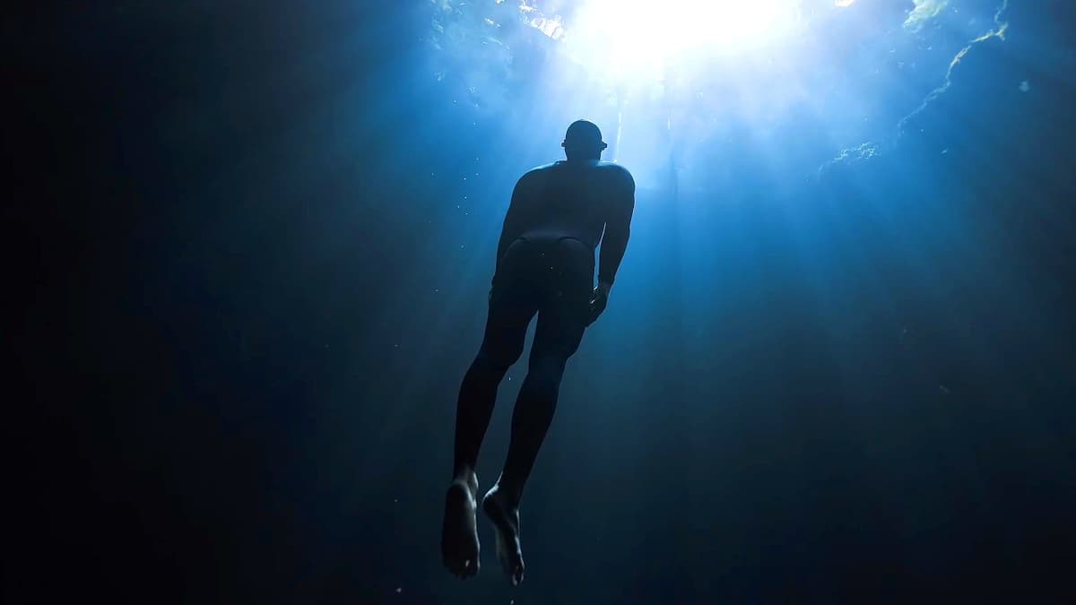 Hold Your Breath | David Bennett (Music Video)