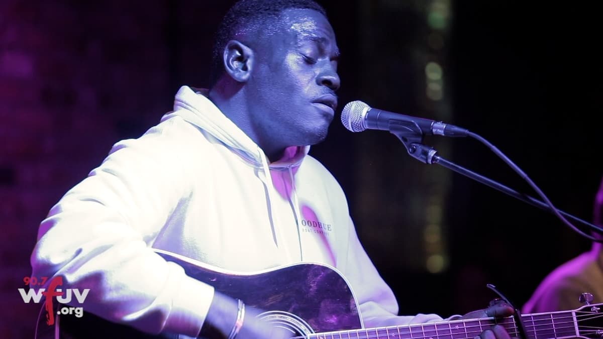 Kashus Culpepper - "Out Of My Mind" (Live at The Bitter End)