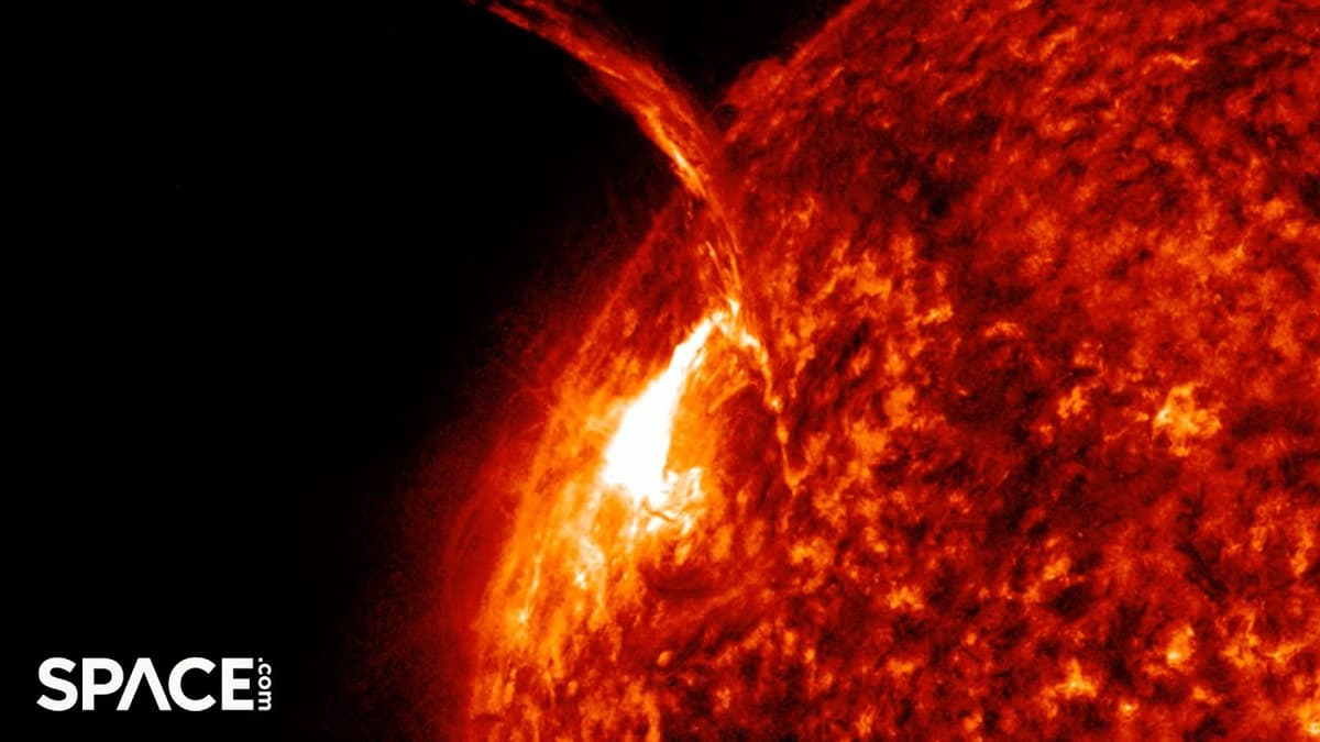 Sun Erupts with M5-Class Solar Flare on Mother's Day
