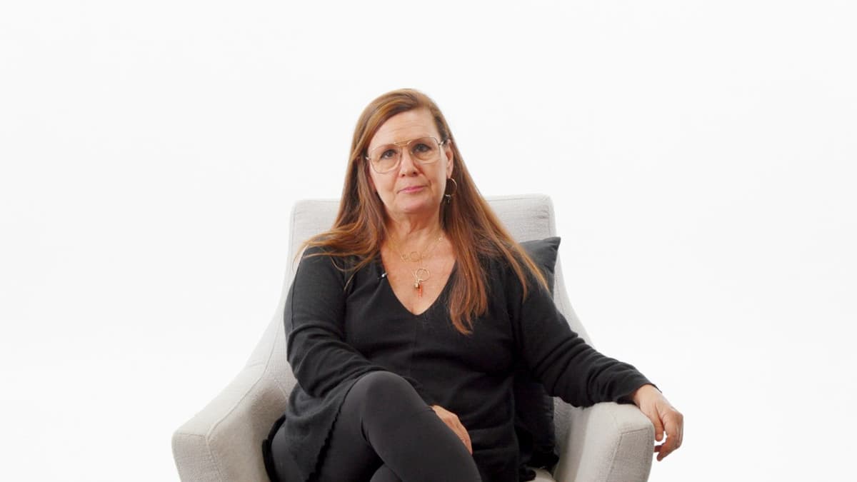 Lisa Yuskavage on David Lynch, Giovanni Bellini, Becoming an Artist, and More | UNDER THE INFLUENCE