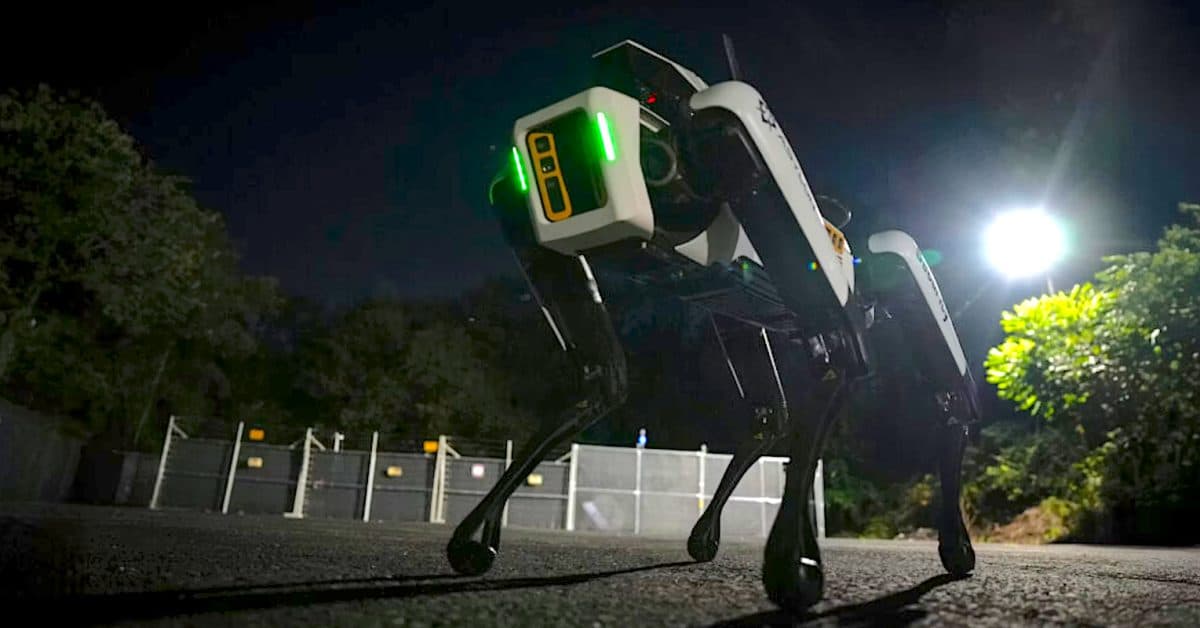THEY TOOK R JOBS: New DroneDog Robot Security Guard Gets to Work