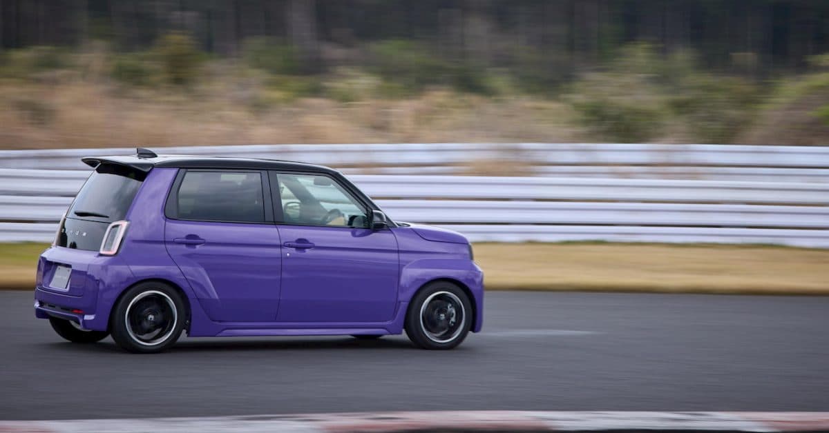 Honda’s Affordable EV Hot Hatch Is ‘Selling Like Hotcakes,’ Priced at $21,000