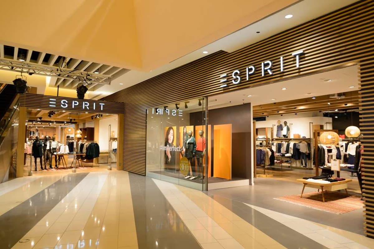 Esprit: Revenue Halved but Losses Narrowed