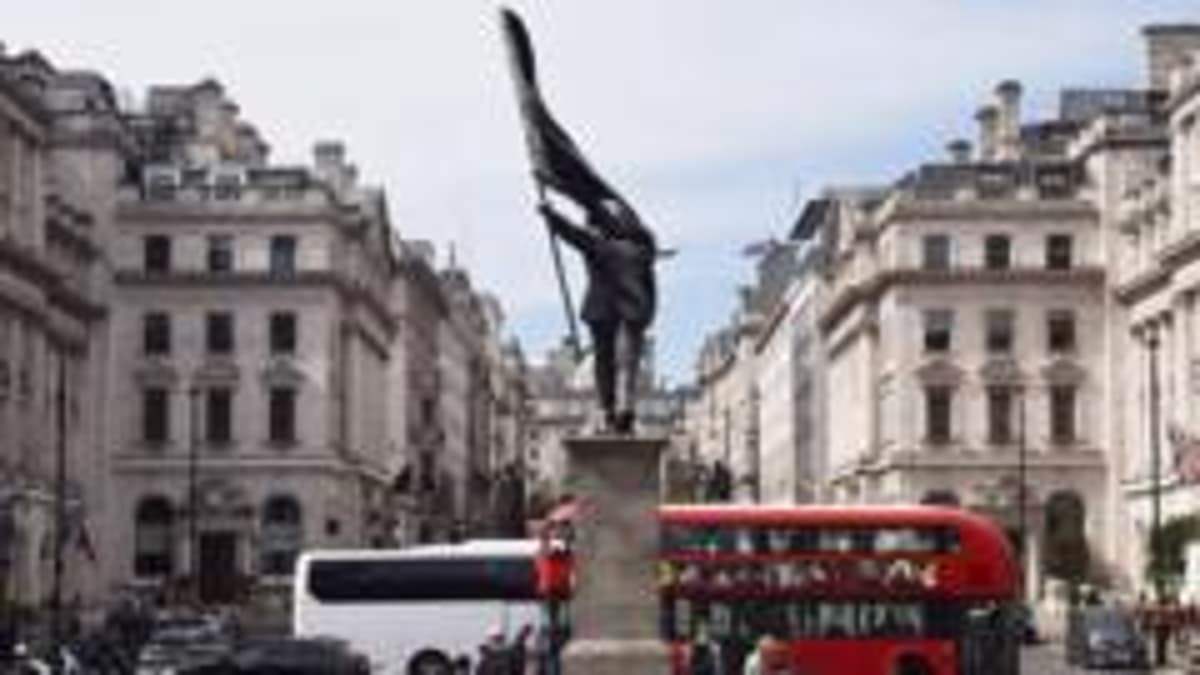 Banksy Confirms He's Behind Statue in Central London