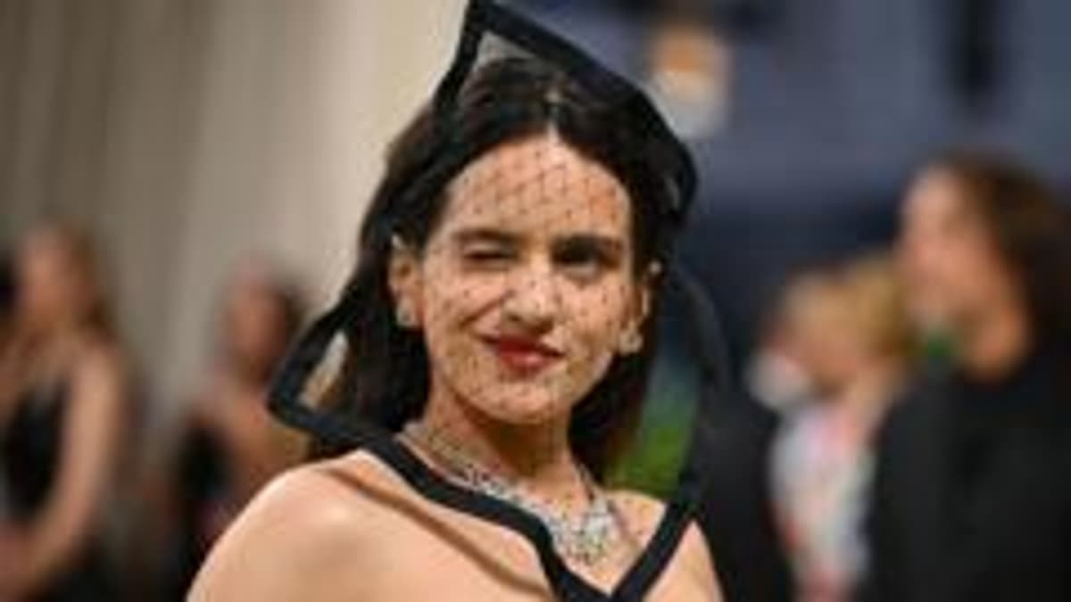 Opera Bosses Credit Pop Star Rosalía for Artform's 'Surge of Support'