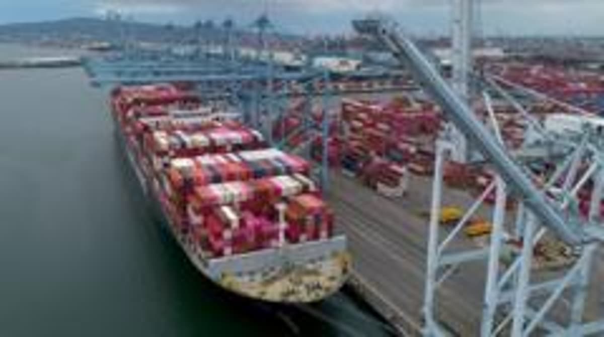 IMF Warns of Trade Tension Risk to Global Growth
