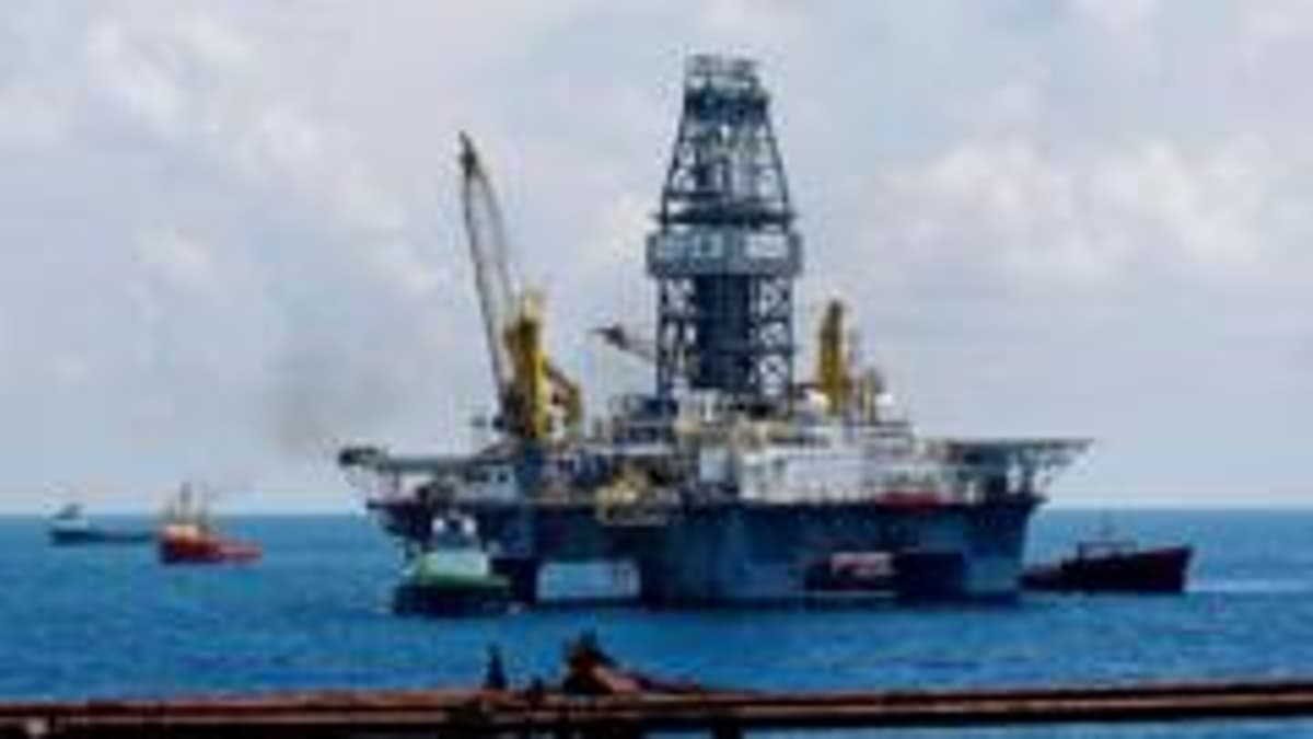 From Oil Giants to Banks - These Companies Are Making Billions From Iran War