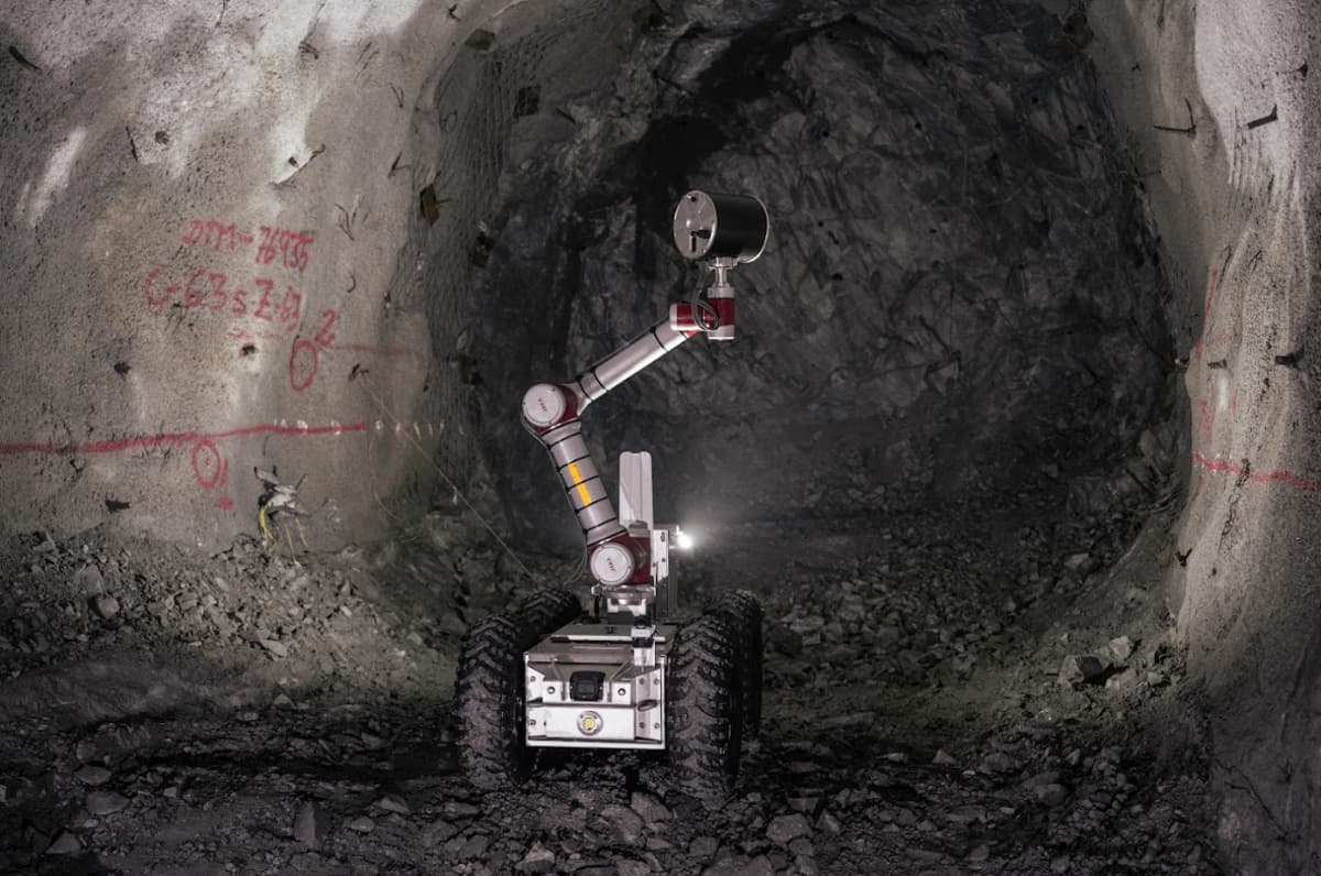 Codelco Using Kinamics Robot to Survey New Mining Fronts at El Teniente