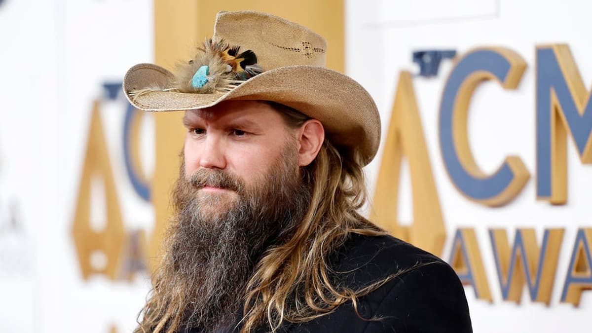 Chris Stapleton Earns His First No. 1 On A Chart He’s Never Ruled