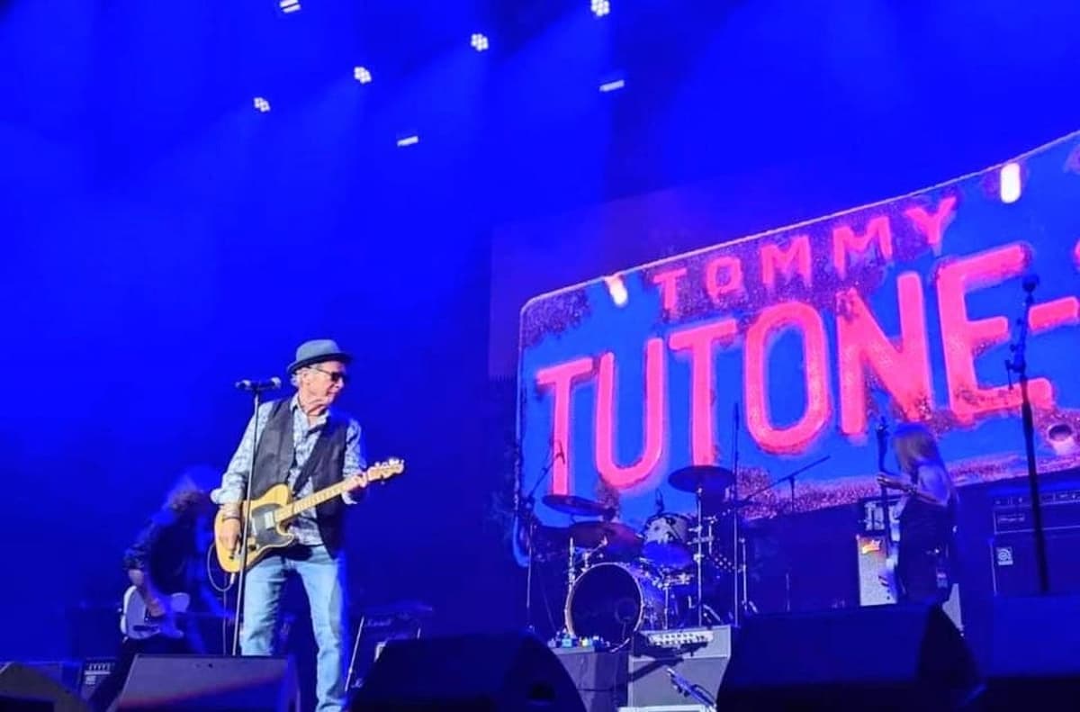 Calling The Iconic 867-5309 Phone Number Now Goes To A Cancer Helpline