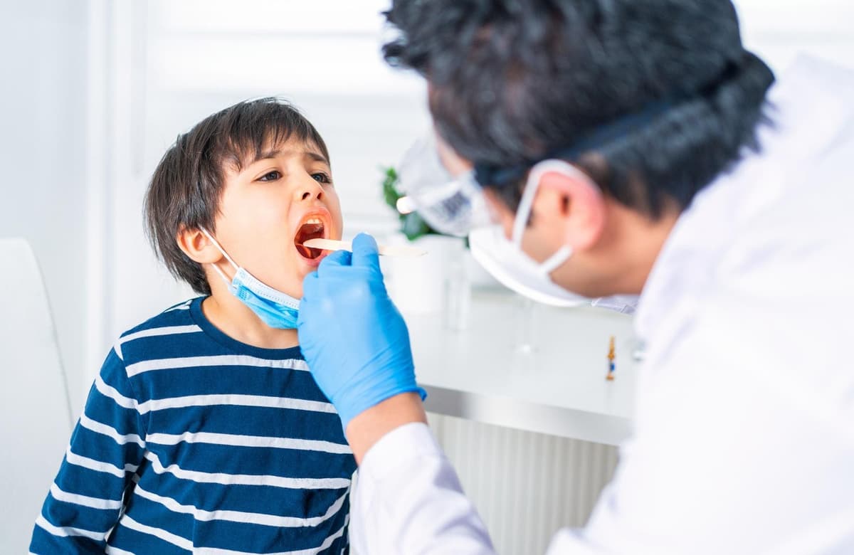 Tonsillectomy Doesn’t Lead To Illness, But Tonsillitis Just Might
