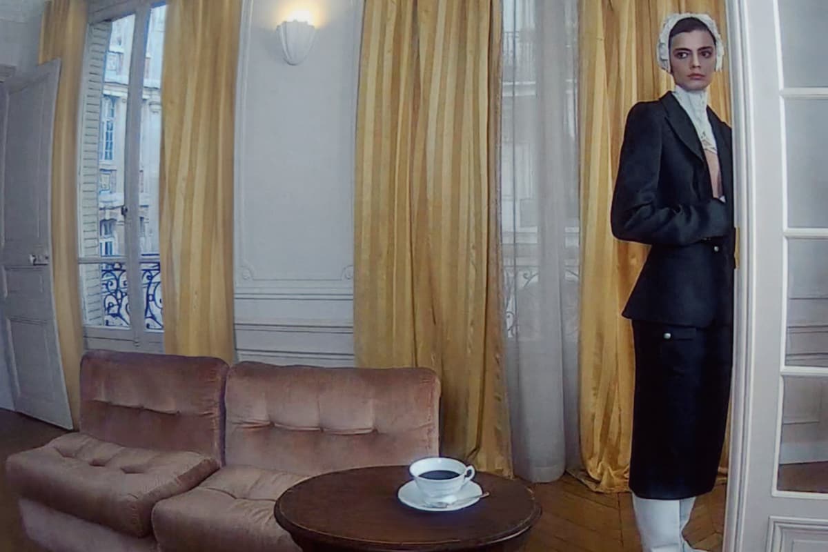 Marie Valognes’ Stylish Take On Silver Service