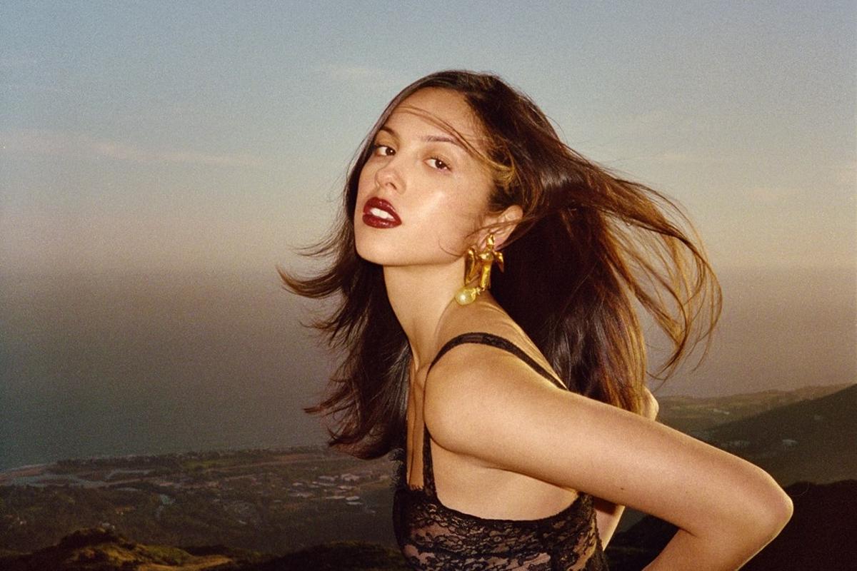 ‘I’m a Fangirl’: 5 Artists that Shaped Olivia Rodrigo
