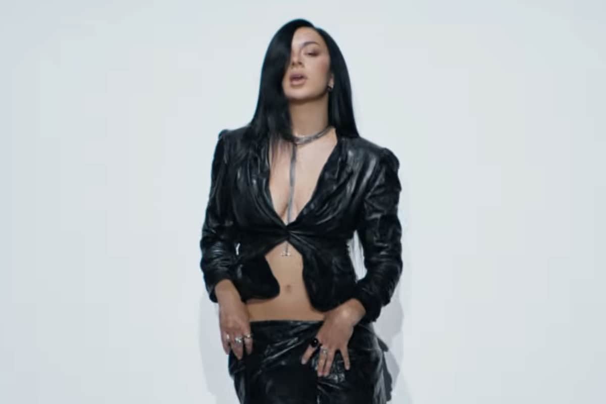 Behind the Seams! Designer Javier Guijarro on Charli Xcx’s ‘SS26’ Look
