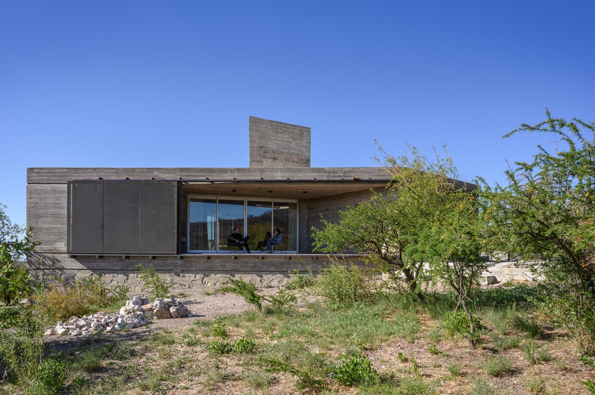 Cosmos House / Cristian Nanzer