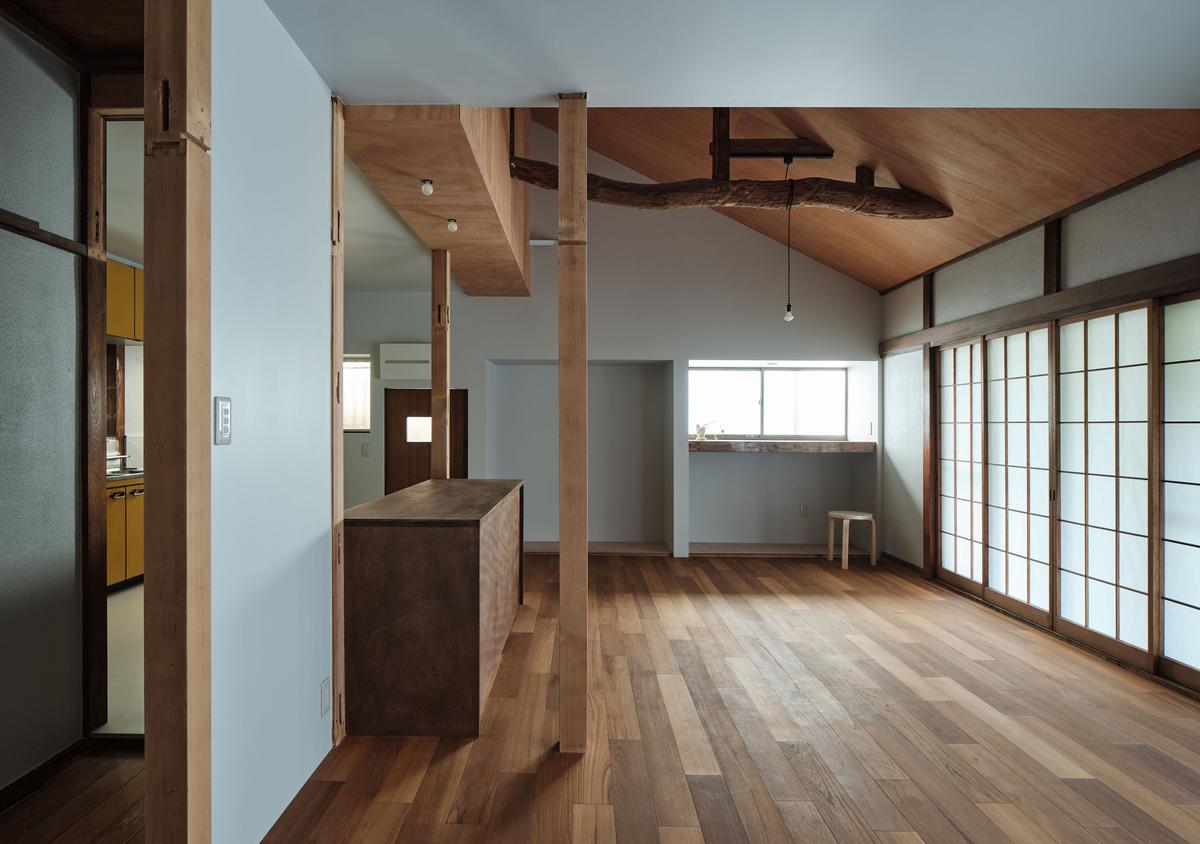 Minamicho House / ROOVICE