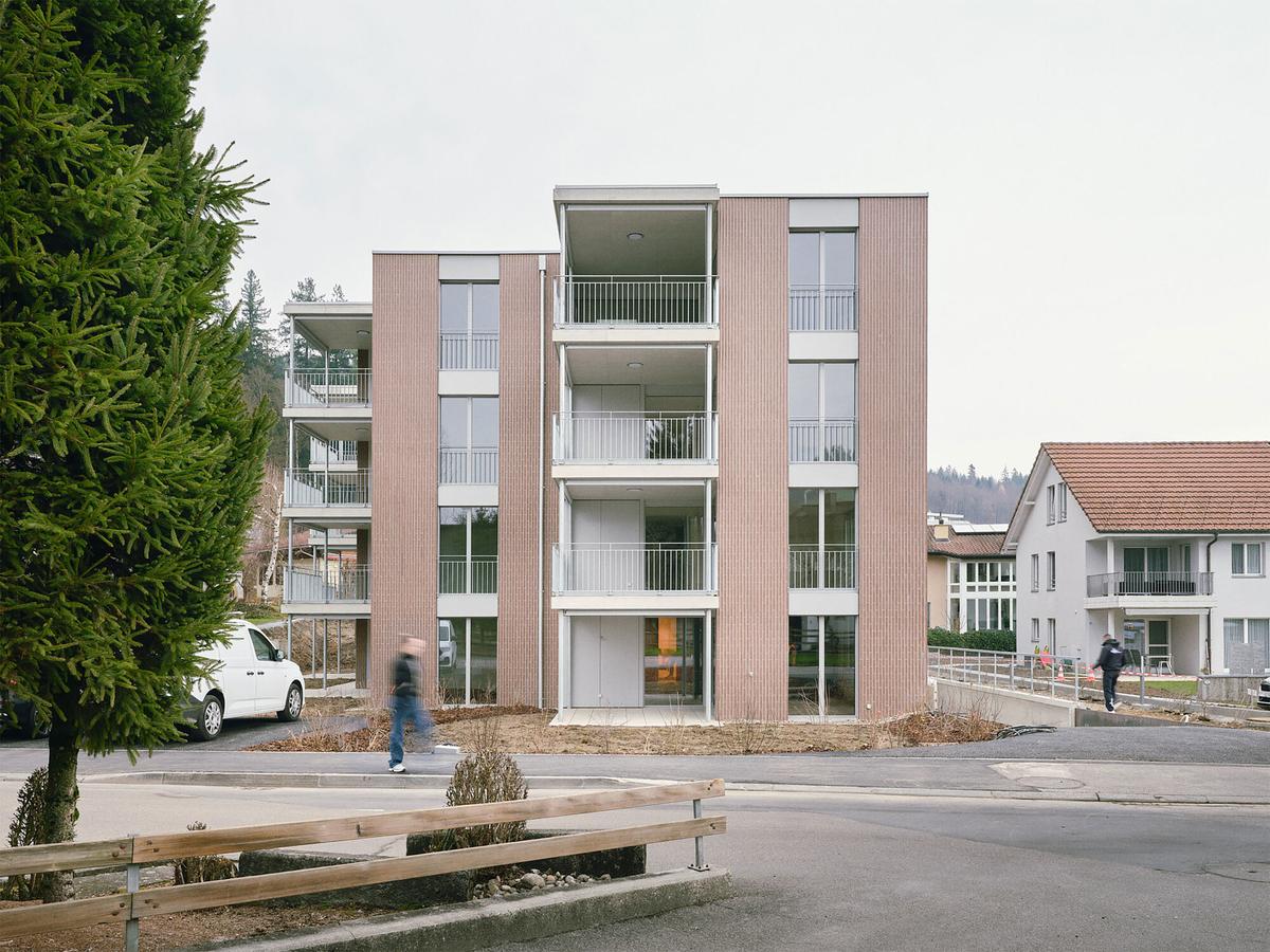 Apartment Block Grundmühle / Dolmus Architekten